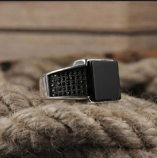 Fashion generous European and American exaggerated men's ring personality light luxury